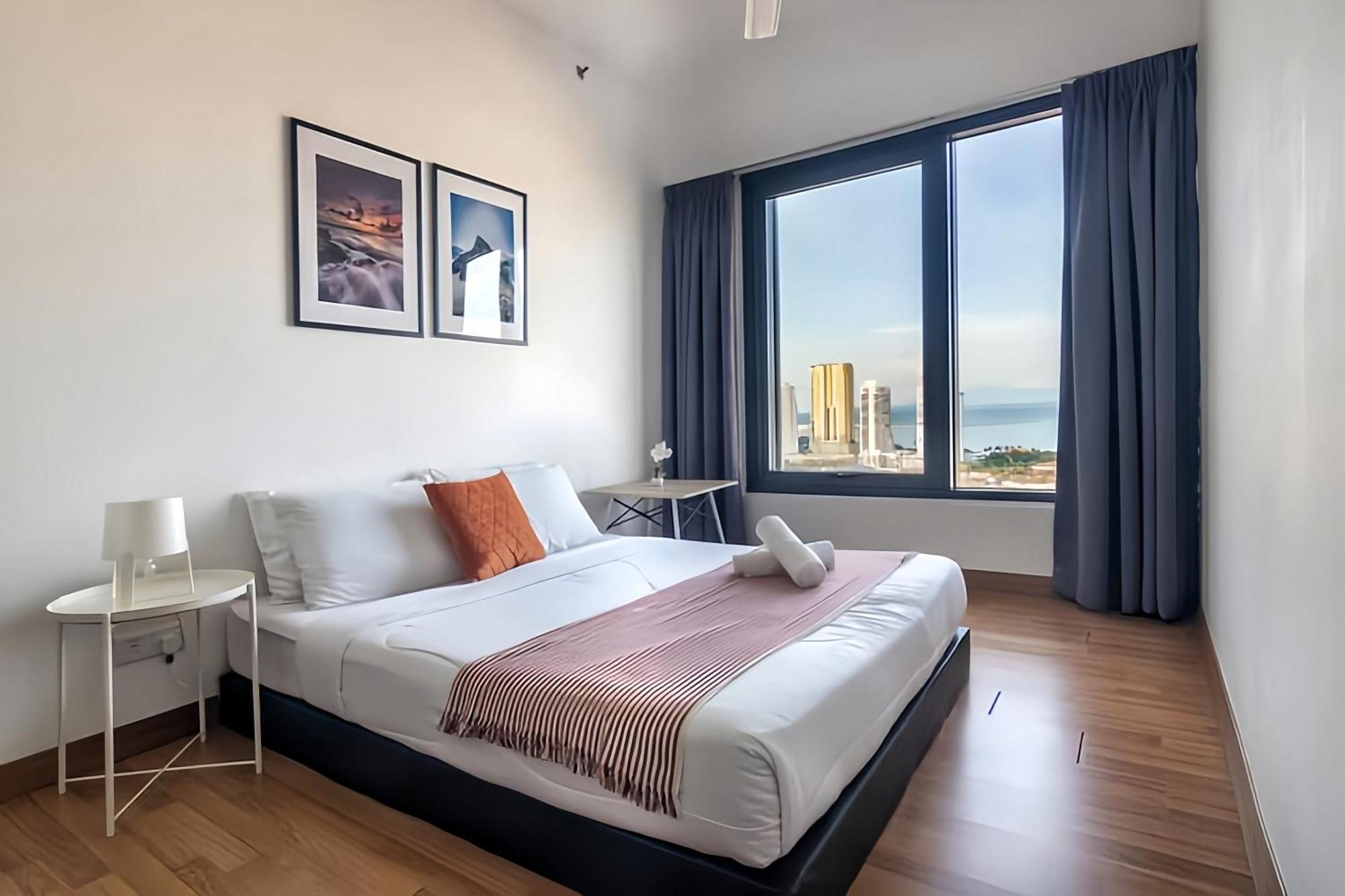 Tropicana 218 Macalister Penang Apartamento George Town Exterior foto