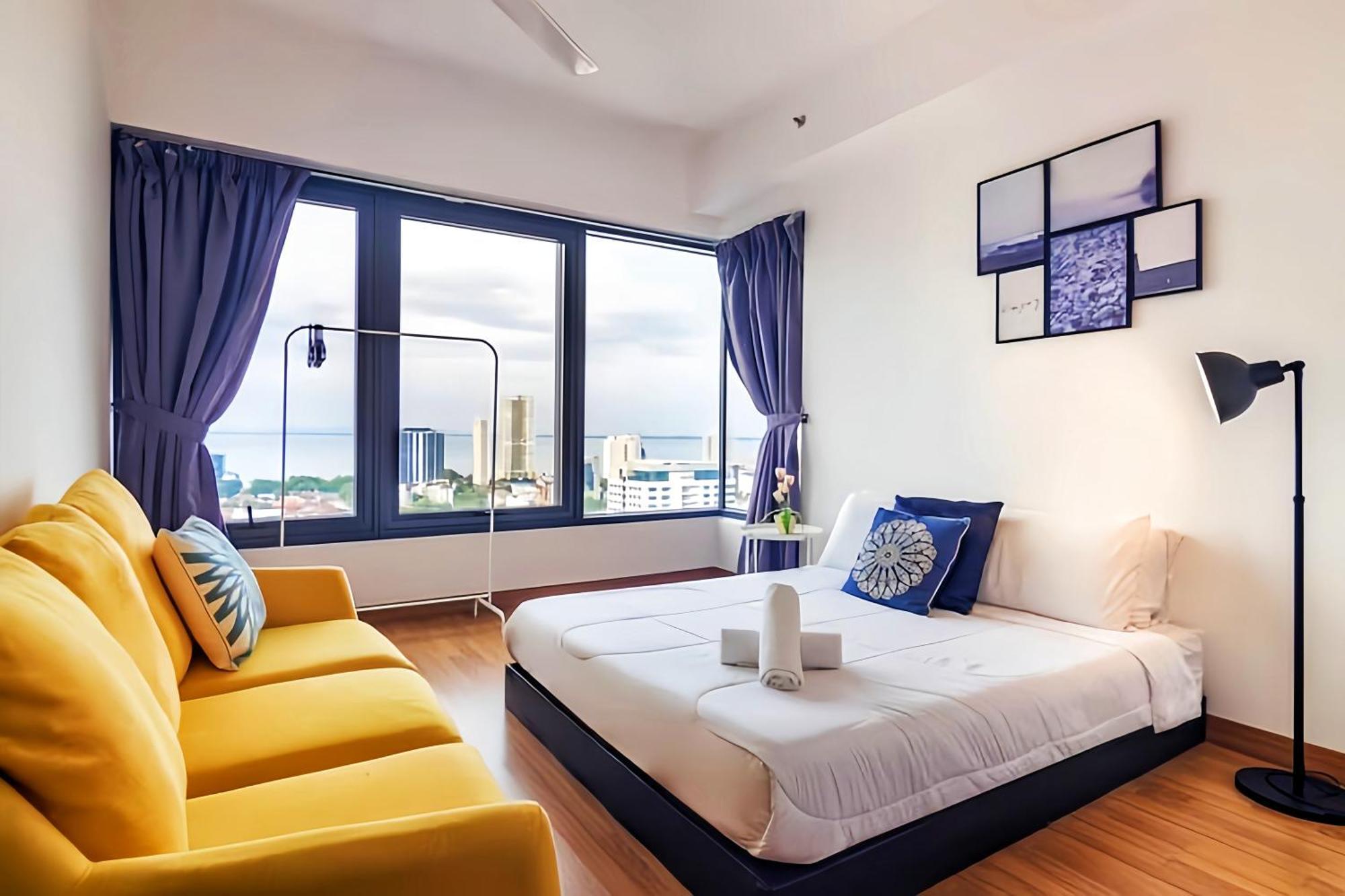 Tropicana 218 Macalister Penang Apartamento George Town Exterior foto