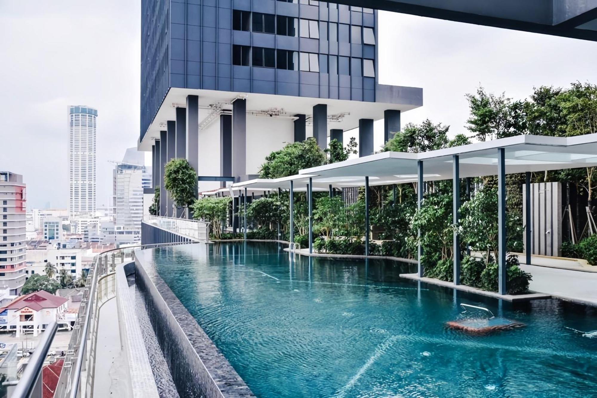 Tropicana 218 Macalister Penang Apartamento George Town Exterior foto