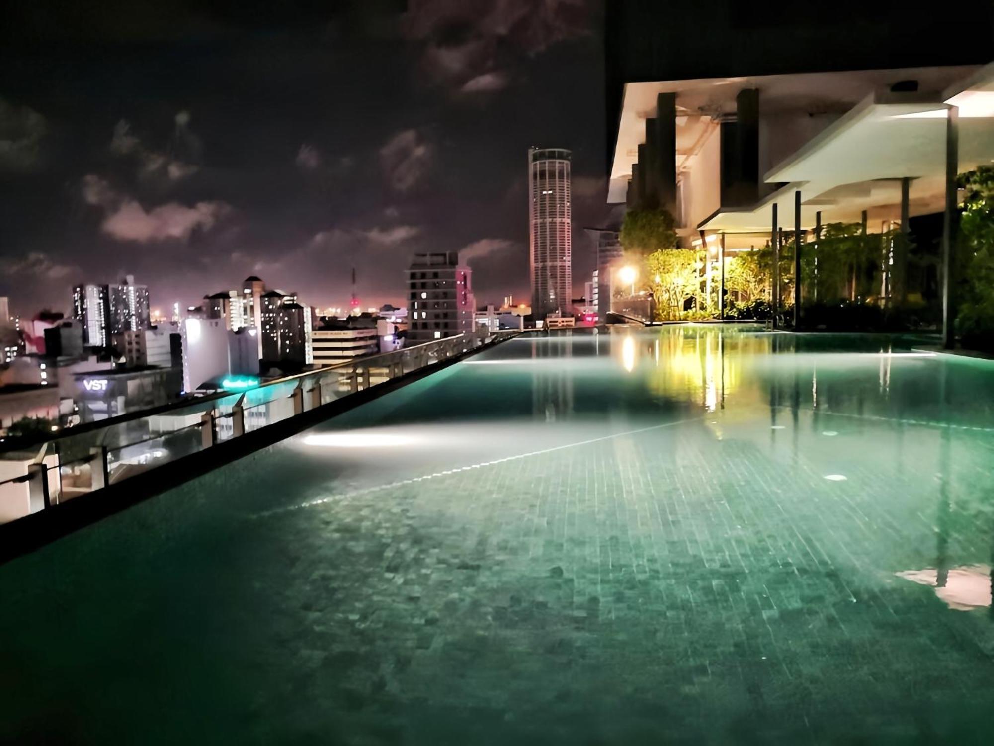 Tropicana 218 Macalister Penang Apartamento George Town Exterior foto